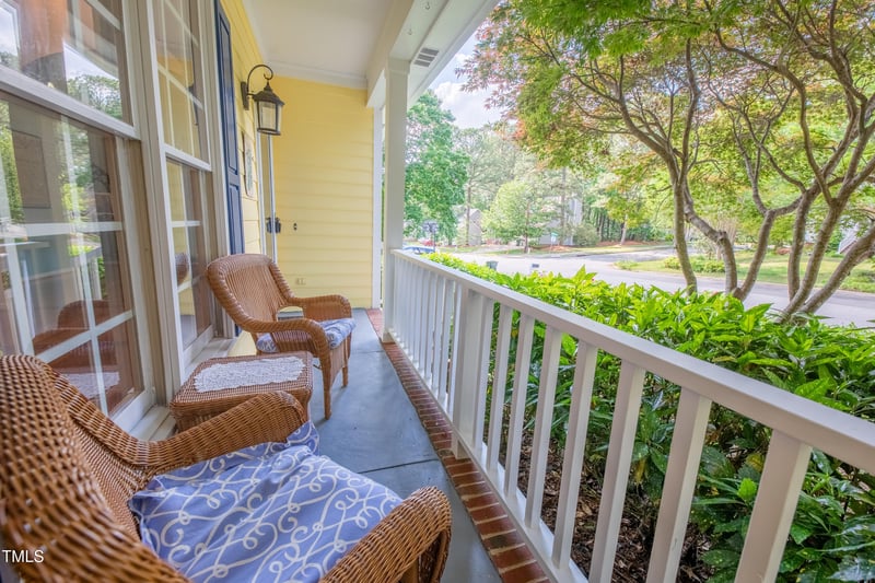 5417 Harrington Grove Dr, Raleigh, NC 27613