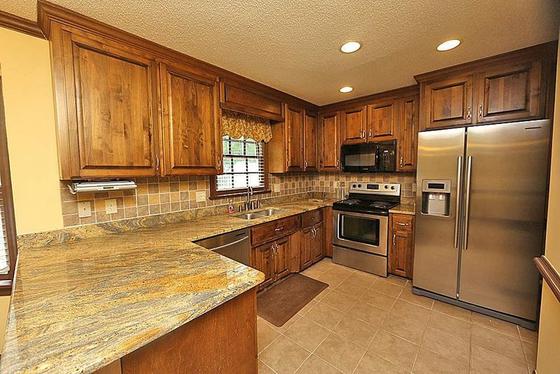 5417 Rockholly Ct, Garner, NC 27529