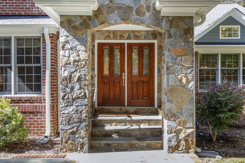 5419 Valinda Dr, Chapel Hill, NC 27514