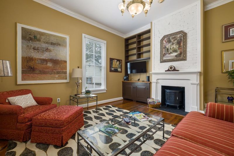 542 E Jones St, Raleigh, NC 27601