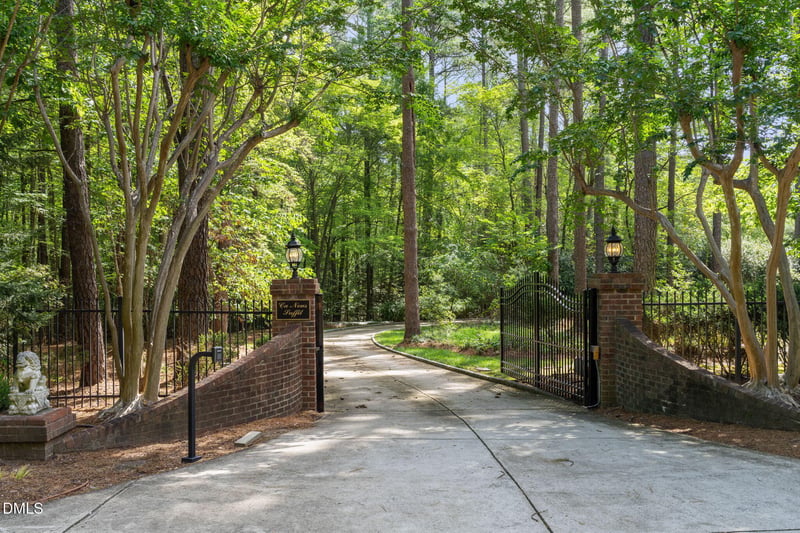 5420 Deer Forest Trl, Raleigh, NC 27614