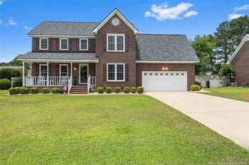 5420 Labrador Dr, Hope Mills, NC 28348