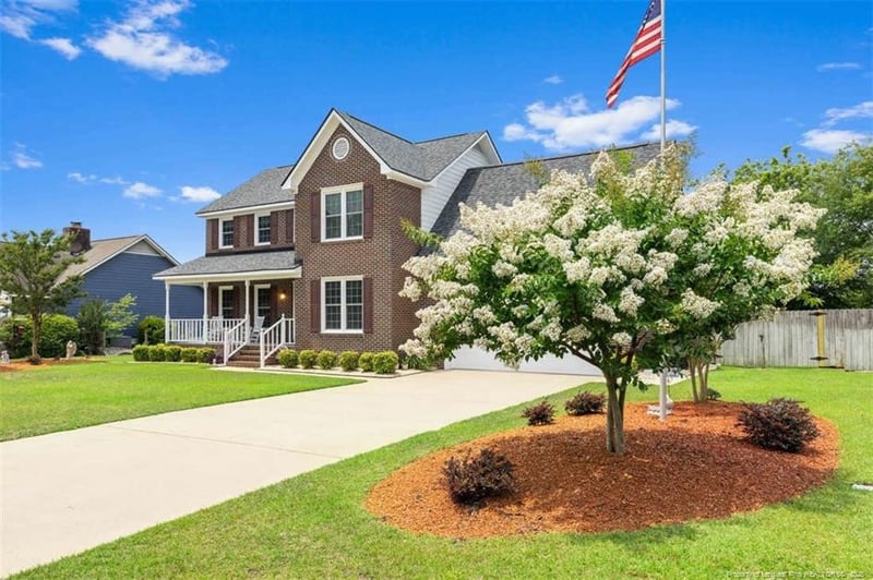 5420 Labrador Dr, Hope Mills, NC 28348