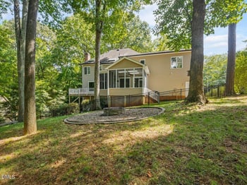 5420 Lake Edge Dr, Holly Springs, NC 27540