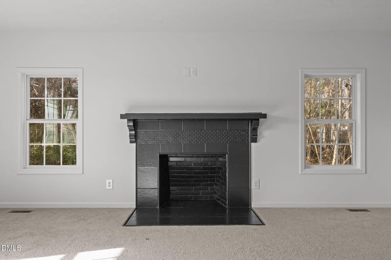 5420 Shipman Rd, Hope Mills, NC 28348