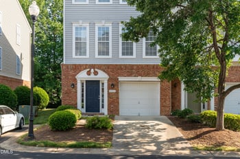 5421 Golden Arrow Ln, Raleigh, NC 27613
