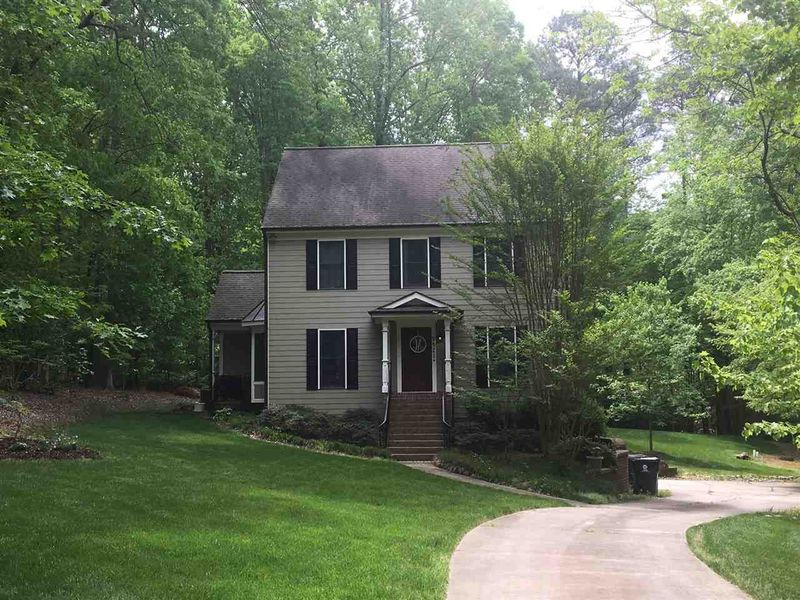 5421 Ironwood Ln, Raleigh, NC 27613