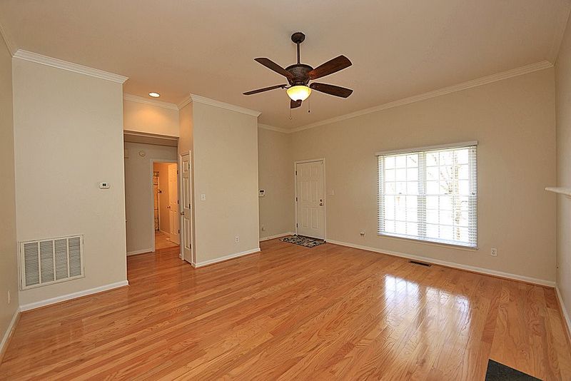 5422 Reese Rd, Durham, NC 27712