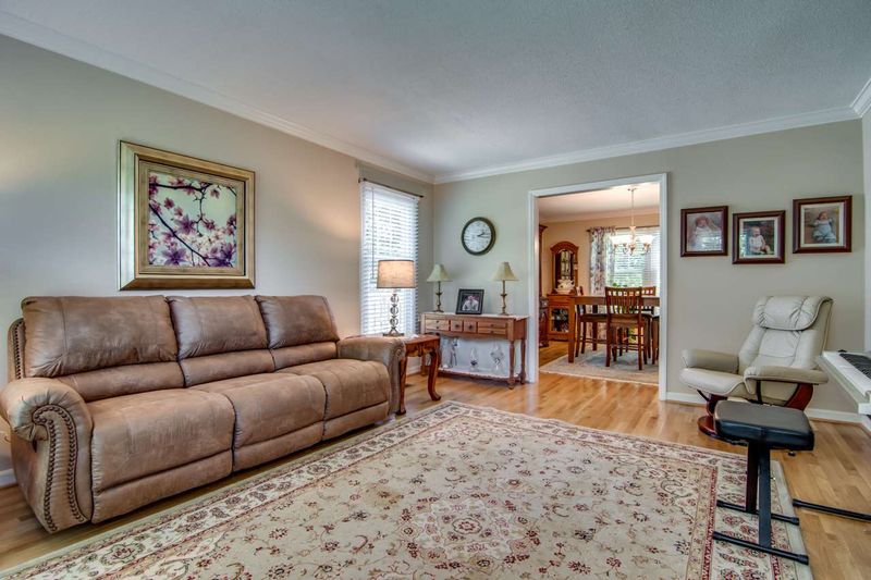 5422 Russell Rd, Durham, NC 27712