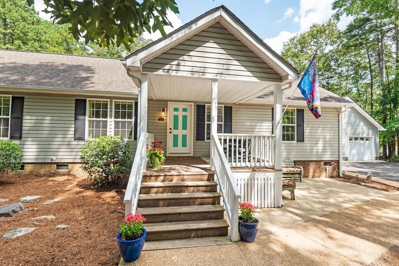 5422 Stephens Ln, Durham, NC 27712