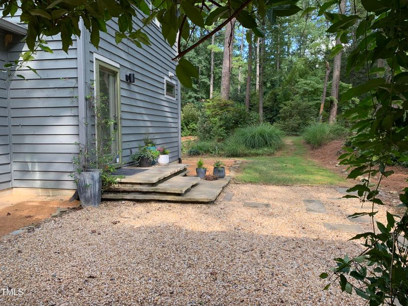 5423 Bobcat Rd, Chapel Hill, NC 27516