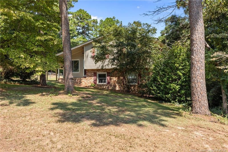 5423 Rodwell Rd, Fayetteville, NC 28311