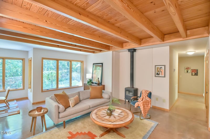 5424 Hawes Rd, Hillsborough, NC 27278