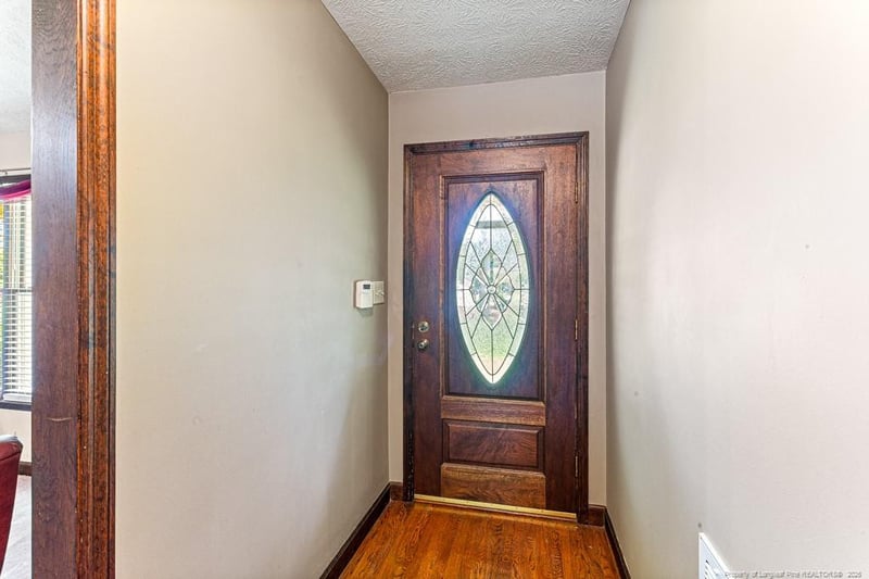 5424 Kentucky Ln, Hope Mills, NC 28348