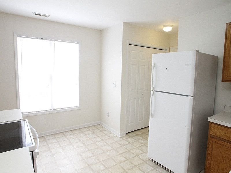 5425 Advantis Dr, Raleigh, NC 27610