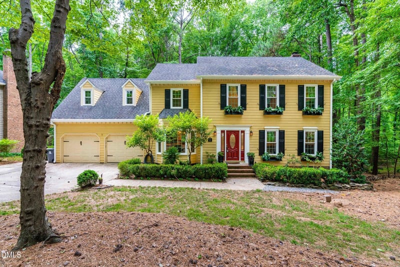 5425 Hawthorne Way, Raleigh, NC 27613