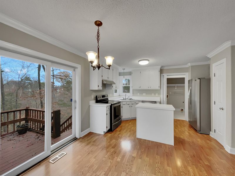 5425 Royal Troon Dr, Raleigh, NC 27604