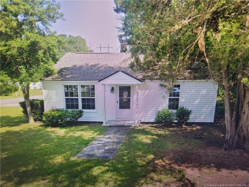 5426 5426 Pinecrest St, Hope Mills, NC 28348