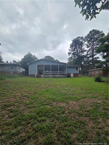 5426 Birch Rd, Fayetteville, NC 28304