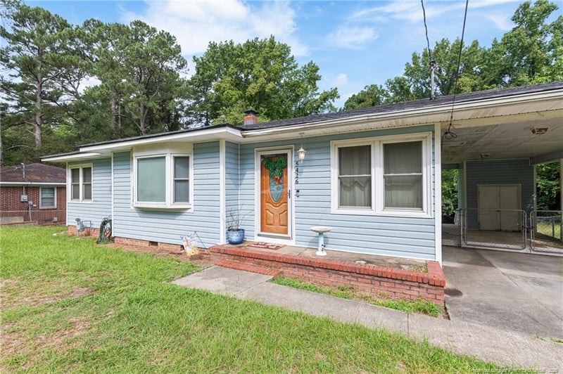 5426 Birch Rd, Fayetteville, NC 28304