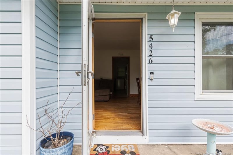 5426 Birch Rd, Fayetteville, NC 28304