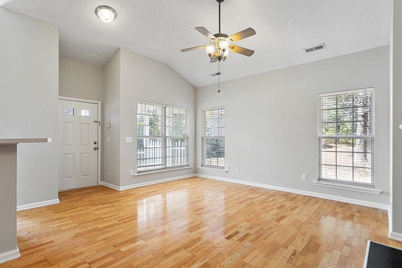 5426 Patuxent Dr, Raleigh, NC 27616