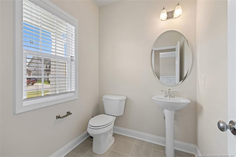 5427 Debut Ave, Hope Mills, NC 28348
