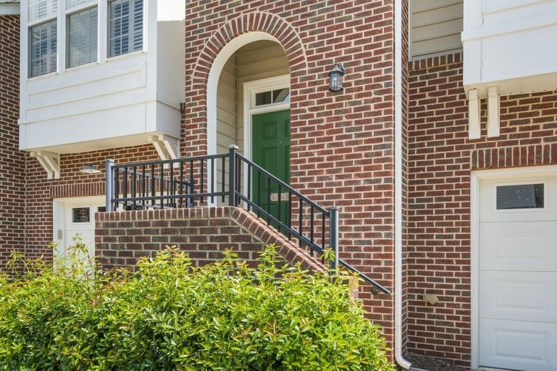 5429 Silver Moon Ln, Raleigh, NC 27606
