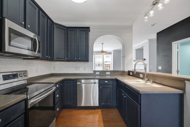 5429 Silver Moon Ln, Raleigh, NC 27606