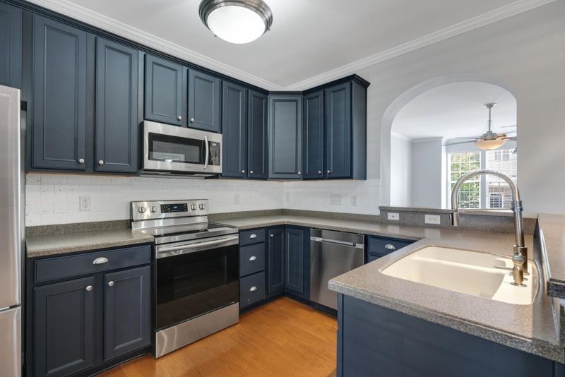 5429 Silver Moon Ln, Raleigh, NC 27606