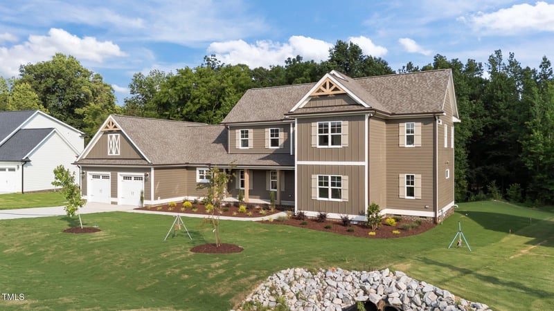 543 Allesandra Dr, Clayton, NC 27527