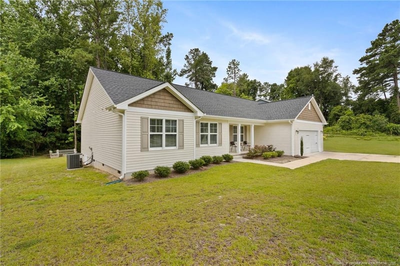 543 Anson Dr, Fayetteville, NC 28311