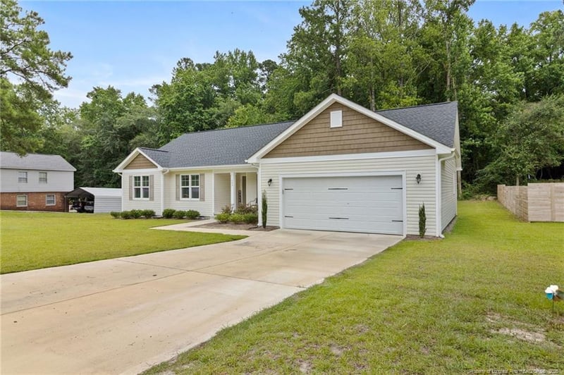 543 Anson Dr, Fayetteville, NC 28311