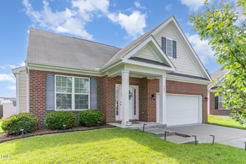 543 Callandale Ln, Durham, NC 27703