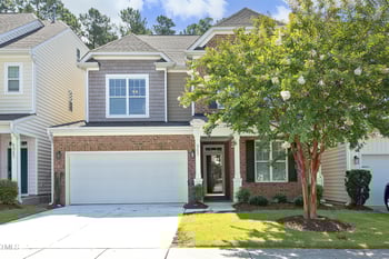 543 Finnbar Dr, Cary, NC 27519