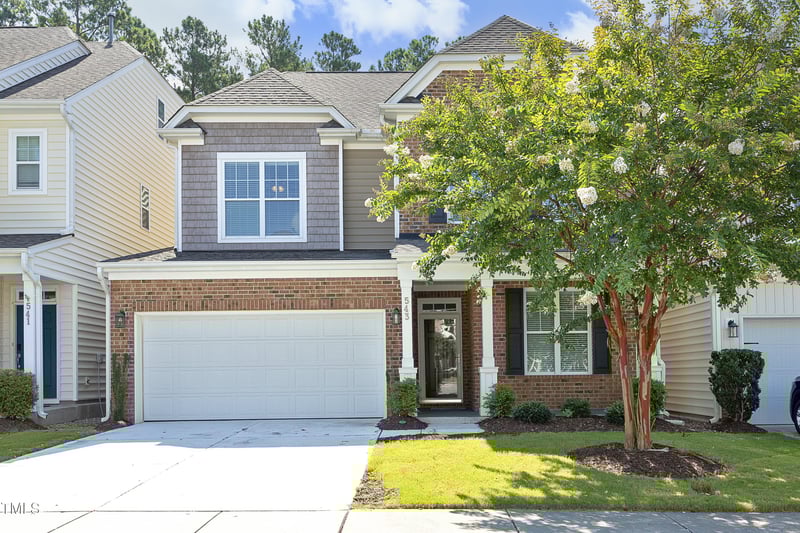 543 Finnbar Dr, Cary, NC 27519