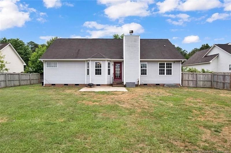 5430 Biscoe St, Hope Mills, NC 28348