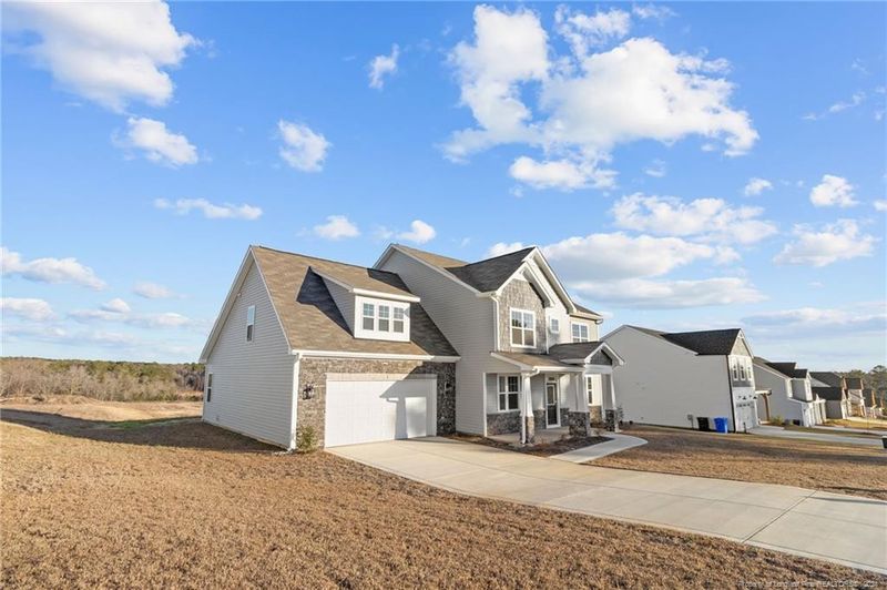 5430 Seedling Rd, Fayetteville, NC 28311