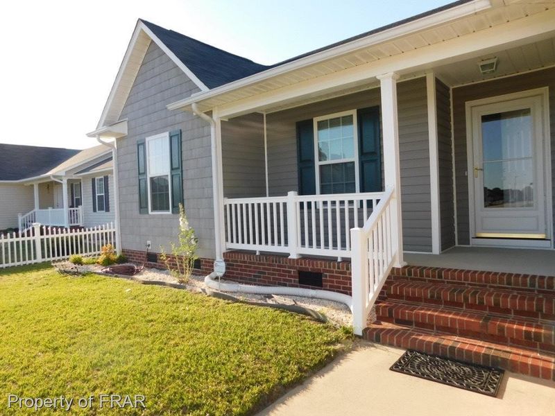 5430 Thackeray Dr, Fayetteville, NC 28306
