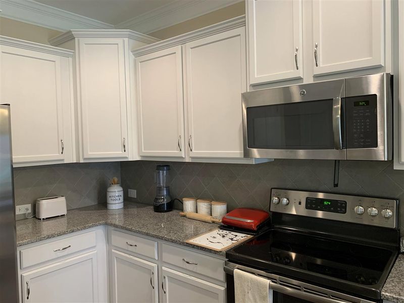 5432 Emerald Spring Dr, Knightdale, NC 27545
