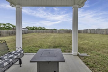 5432 Mountain Run Dr, Hope Mills, NC 28348