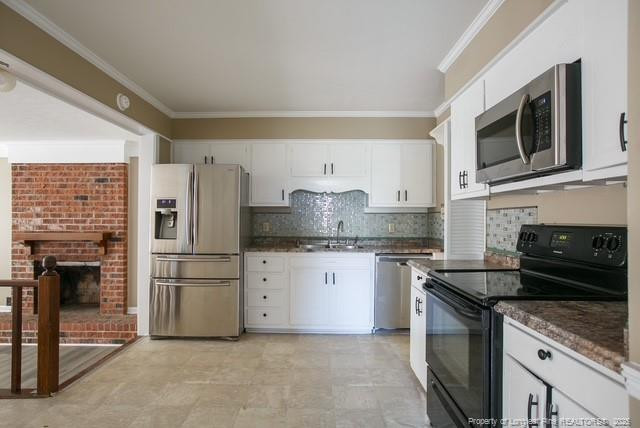 5432 Sandstone Dr, Fayetteville, NC 28311