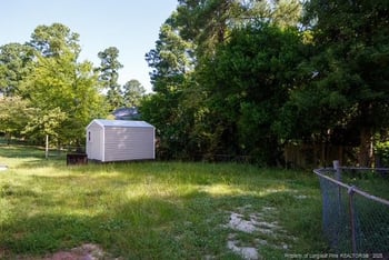 5432 Sandstone Dr, Fayetteville, NC 28311