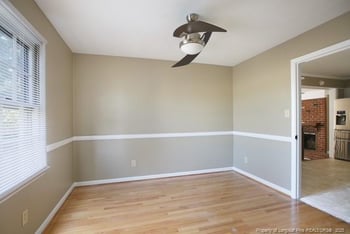 5432 Sandstone Dr, Fayetteville, NC 28311
