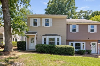 5433 Pine Top Cir, Raleigh, NC 27612