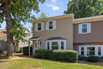 5433 Pine Top Cir, Raleigh, NC 27612