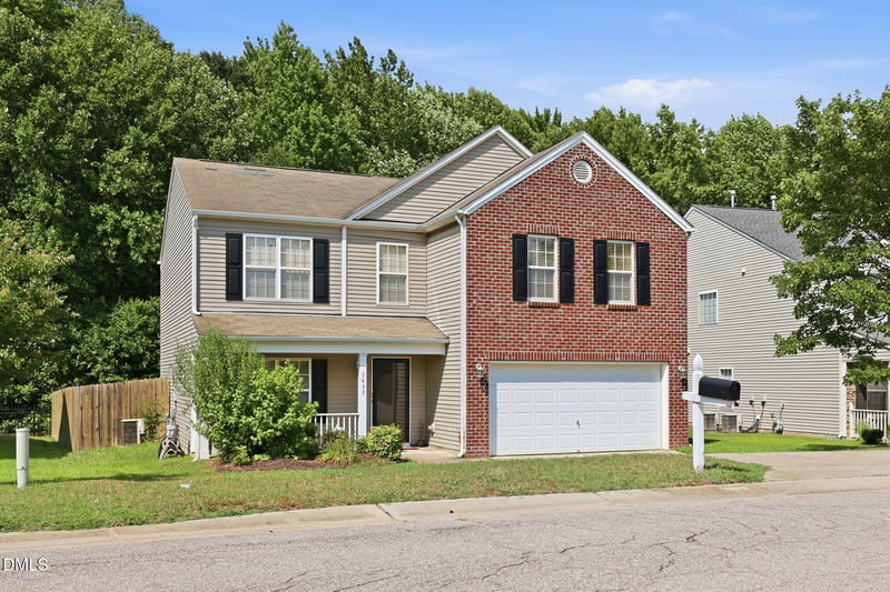 5433 Thunderidge Dr, Raleigh, NC 27610