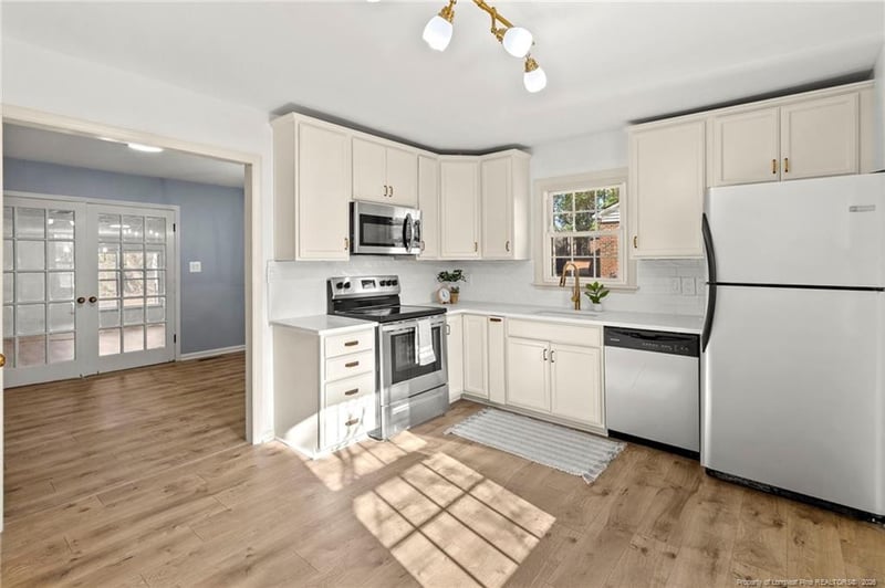 5434 Hampton Rd, Fayetteville, NC 28311