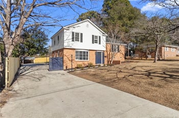 5434 Hampton Rd, Fayetteville, NC 28311