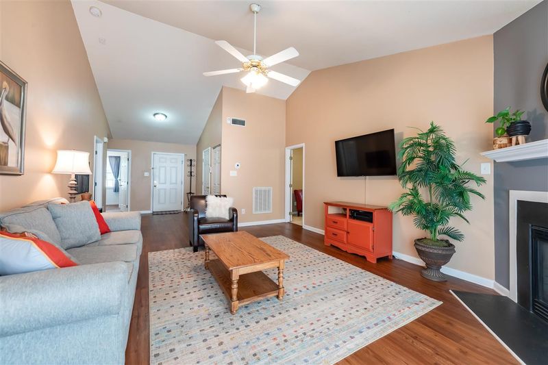 5434 Pageford Dr, Durham, NC 27703